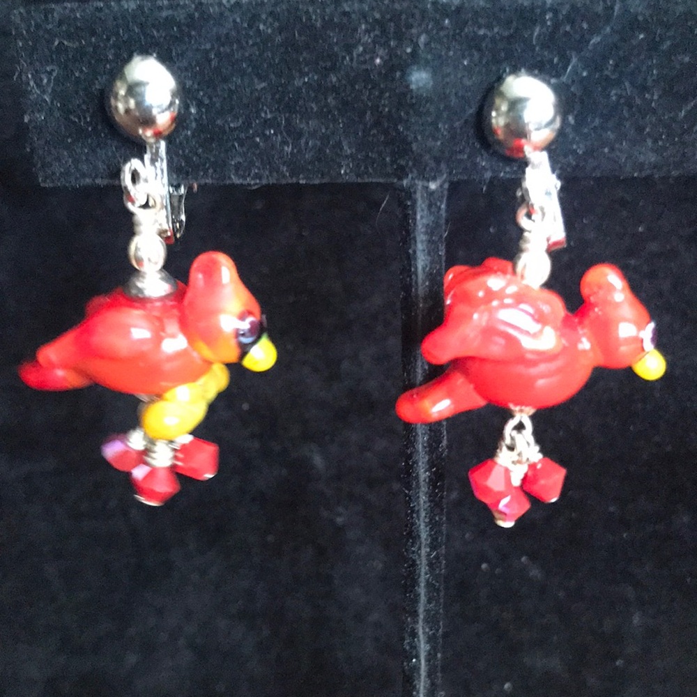 Glass cardinal clip on earrings